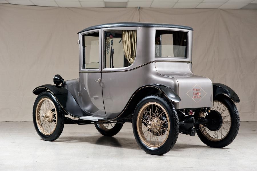  Milburn Electric Model 27L Light Brougham 1922 года  (фото 9 из 18)
